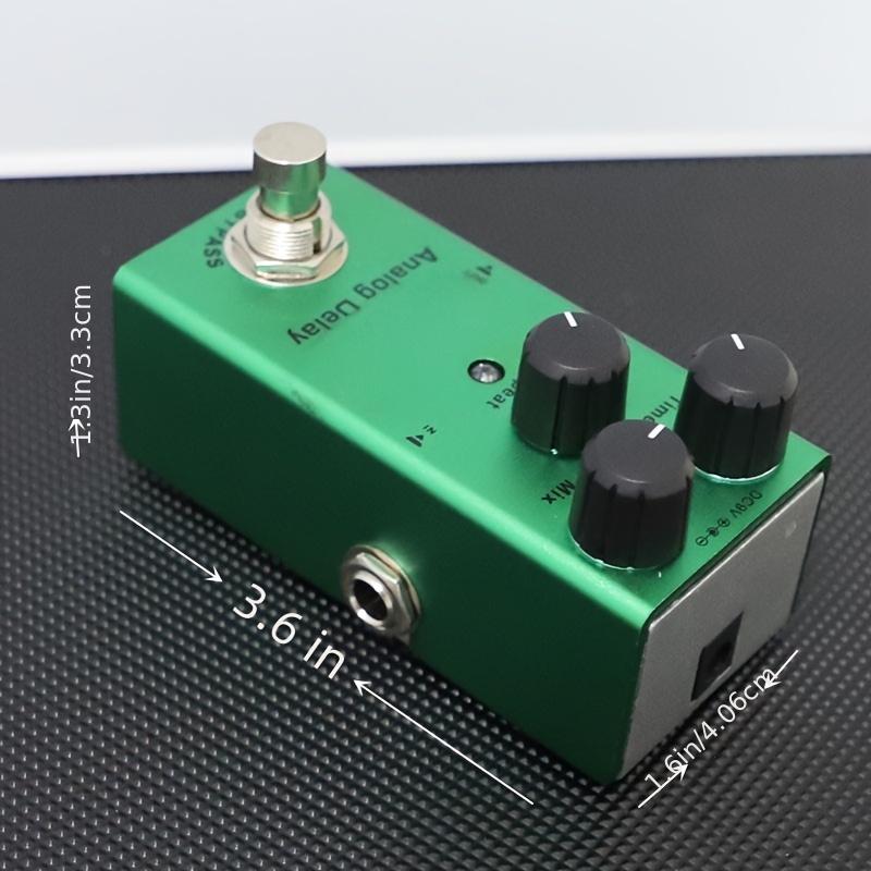 Pedal de efectos para guitarra eléctrica MINI con retardo analógico, bypass verdadero, mezcla de tiempo y repetición, incluye fuente de alimentación de 9V, color verde profundo.