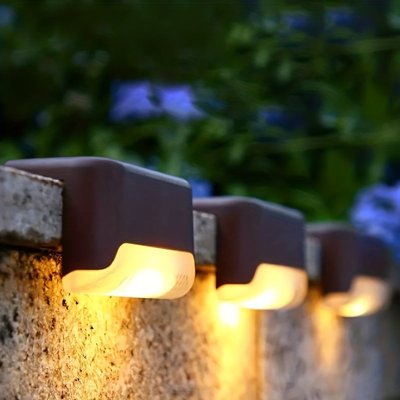 4 luces solares para exteriores, luces decorativas LED para exteriores, luces para caminos de jardín, luces para cercas al aire libre, luces solares para escalones, escaleras al aire libre, escalones, cercas, jardines, balcones, patios y caminos.