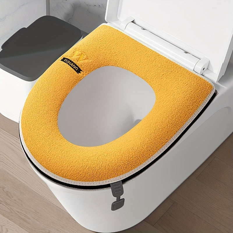 1 pieza, funda de cojín de asiento de inodoro reforzado, alfombra de felpa gris con logotipo "W", compatible con todos los inodoros, accesorio de baño cómodo, funda de cojín de asiento de inodoro.