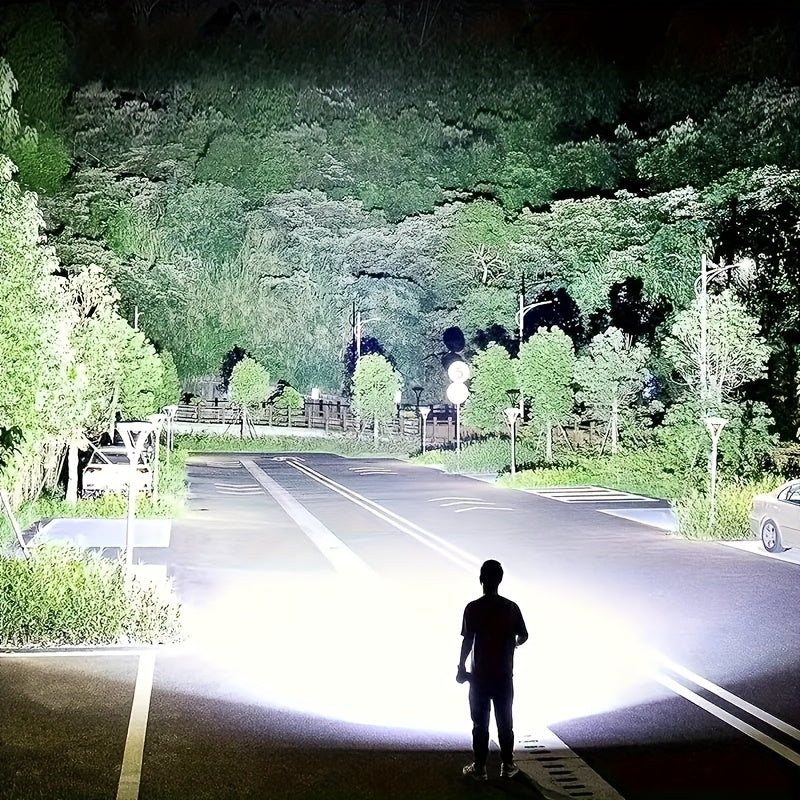 Una linterna multifuncional para exteriores, con un zoom telescópico súper brillante, luz de camping recargable, adecuada para viajes, camping, senderismo, pesca y emergencias.