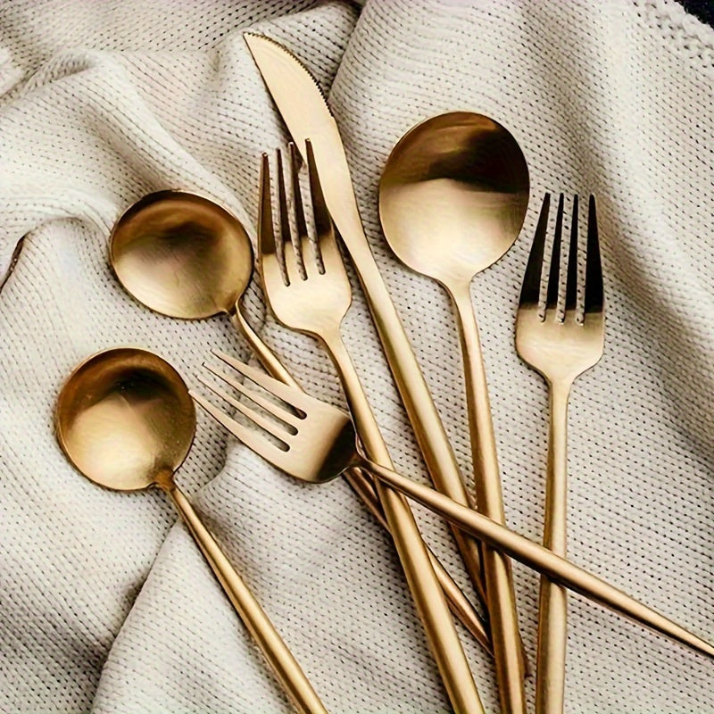 Juego de 16 piezas de cuchillos, tenedores, cucharas y cucharitas de té de acero inoxidable. Pulidos con revestimiento dorado de titanio, aptos para lavavajillas