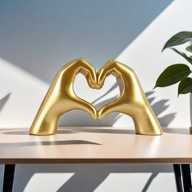 1pc Decoración de Corazón Dorado - Diseño de Manos Abiertas, Elegante Adorno para Hogar u Oficina, Regalo de Cumpleaños, San Valentín, Aniversario o Navidad - Sin Necesidad de Electricidad, Artesanía Duradera en Resina, Accesorio Romántico y Artístico
