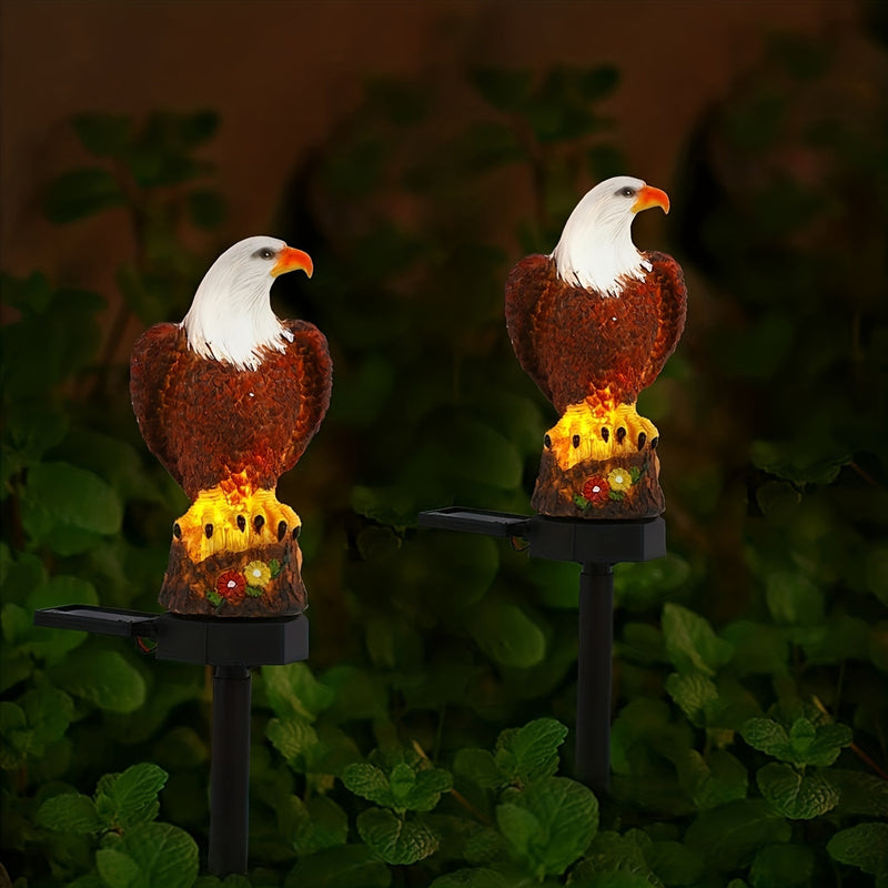 Pack de 2 reflectores solares con diseño de águila, luces decorativas para exteriores en ABS pulido, acentos de cristal LED de bajo consumo, montaje semiempotrado, control con sensor de luz, base B15d, carga solar de 600mAh, ideal para jardín, césped, pa