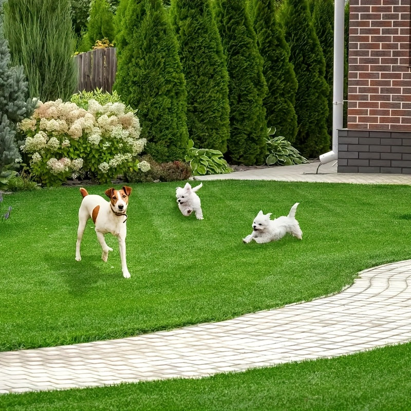 4 Rollos de Césped Artificial para Exteriores - con Agujeros de Drenaje y Base Negra Reforzada, Resistente a Alto Tráfico, Ideal para Patio, Jardín o Decoración de Bodas - Fácil Mantenimiento, Aspecto Natural, Uso Todo el Año