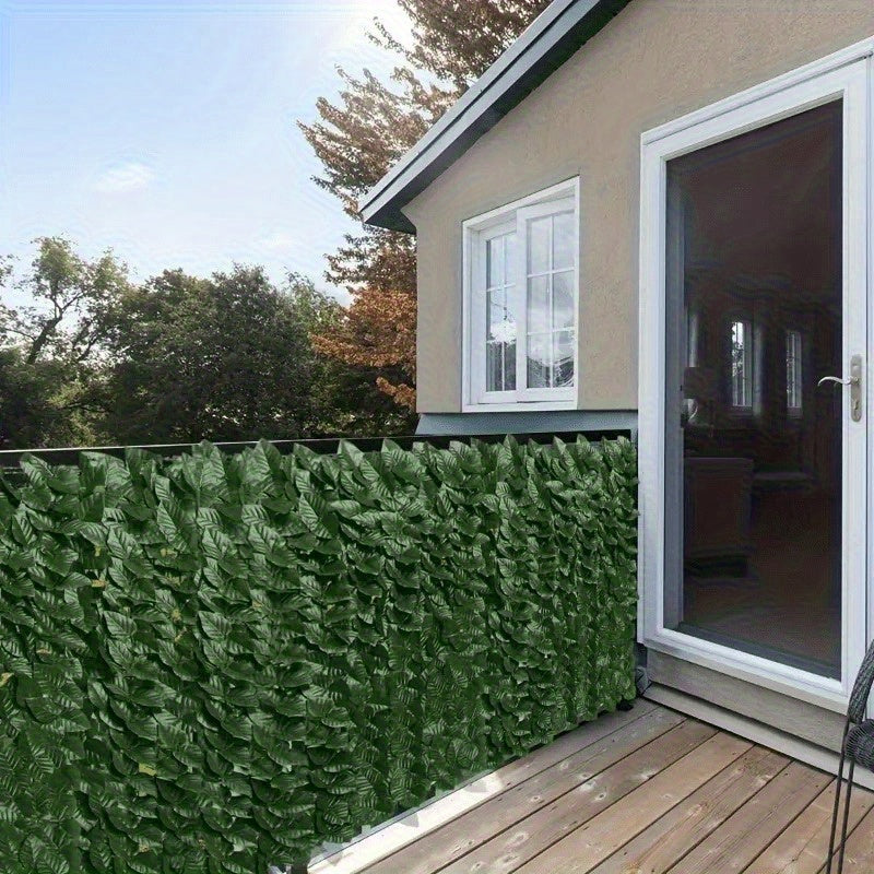 ¡Transforma tu jardín! Cerca artificial de hiedra de 150 cm, verde exuberante todo el año sin mantenimiento. Flexible y fácil de usar, ideal para diversos espacios. Agrega un toque de naturaleza a tu hogar y crea un refugio poético al instante