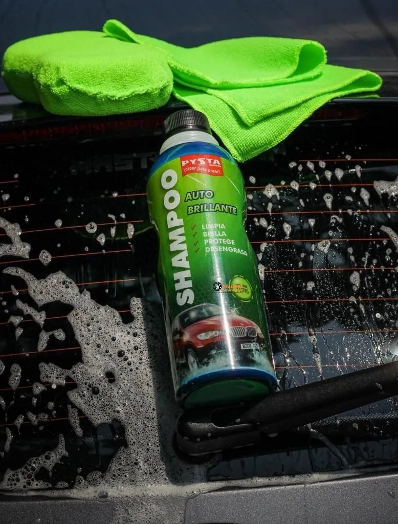 1 Litro De Shampoo/jabon Proteccion Uv Universal Moto/carro
