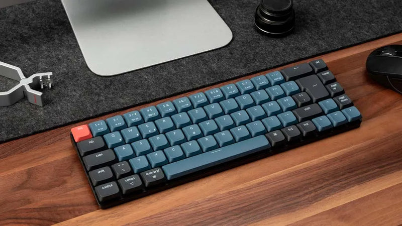 Teclado Mecanico Wireless Keychron K7 Pro Programable Custom Qmk Via Aluminio Rgb Qwerty Gateron Brown Switch Hotswap Distribución Iso Español Low Profile Bluetooth Gamer Coder Pc Mac Linux Tamaño 65%