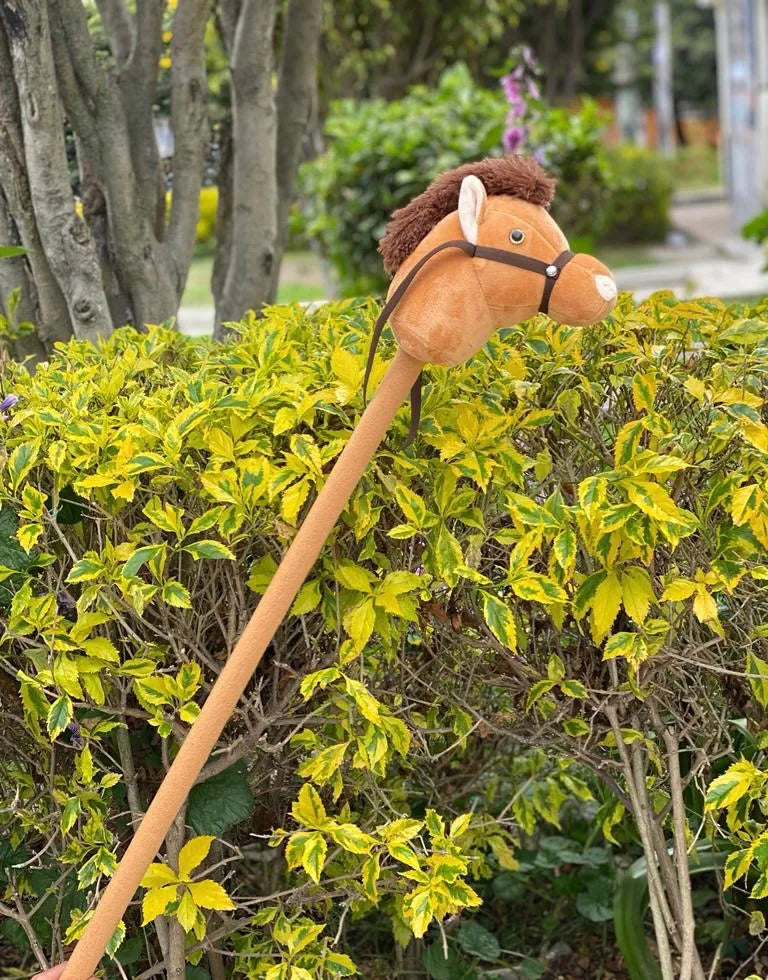 Caballo De Palo - Juguete Didáctico En Tela Suave, Peluche Café