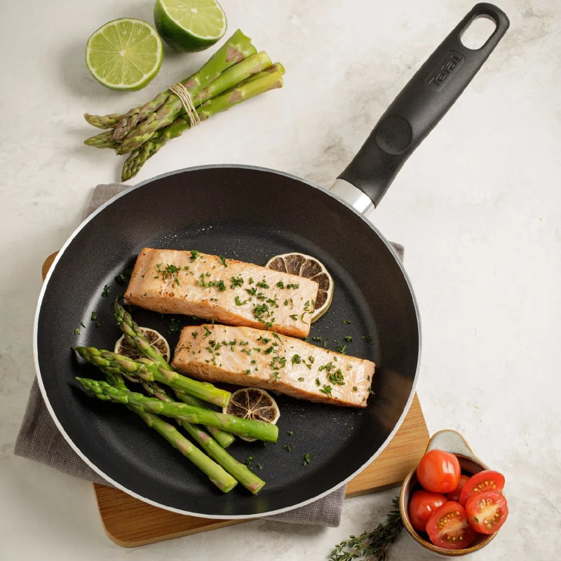 Sartén Tefal 24cm Elemental Antiadherente Color Negro