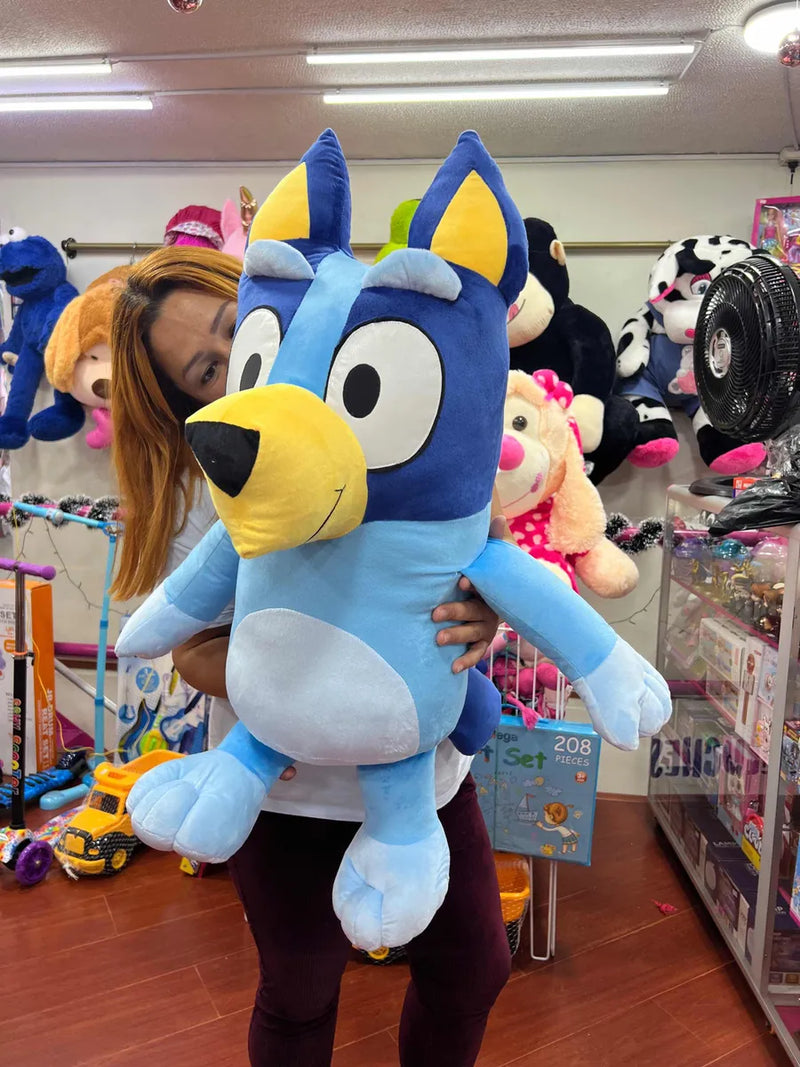 Bluey Peluche Gigante De 80cm Más 3 Globos Perfumadito Azul Marino
