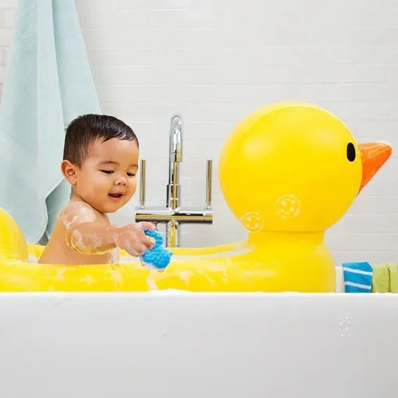 Bañera inflable Munchkin Duck para bebé de más de 6 meses, color amarillo
