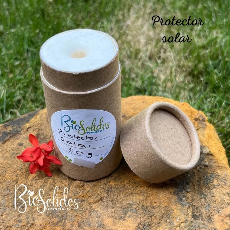 Protector Solar Sólido Natural Biosólidos 50 G