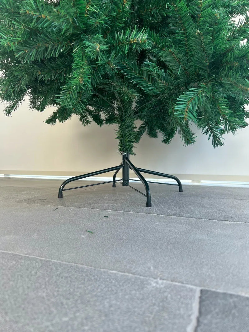 Árbol De Navidad Artificial 1.70 M Alta Calidad Color Verde