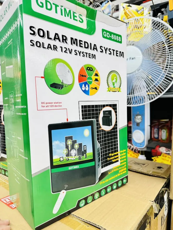 Tv Portatil Con Panel Solar Lamparas Led Bombillos Gd-8088