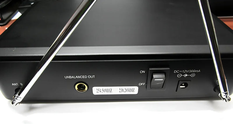 Microfono Inalambrico Vhf Doble De Mano Takstar Ts2200