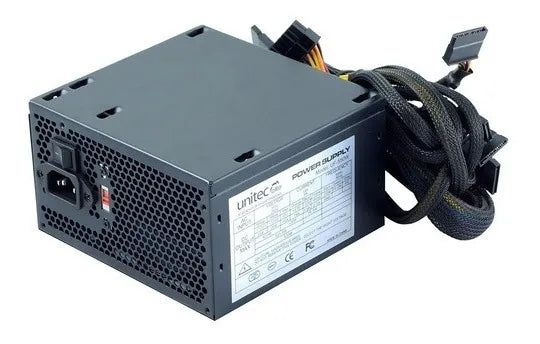 Fuente De Poder Iconnex Uf-550w 550w 80 Plus Bronze Negro