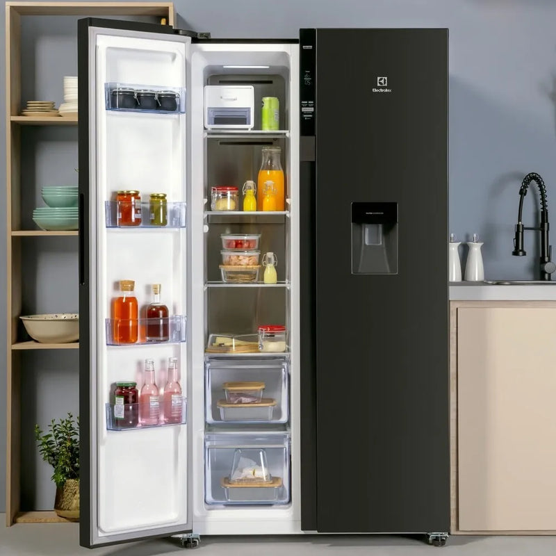 Nevecón Electrolux no frost side by side 528L inverter negroERSA53K3HVB