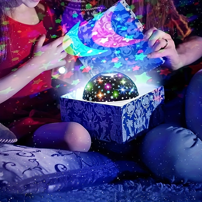 Un proyector que muestra un cielo estrellado, con luna y estrellas, funciona mediante USB, tiene una lámpara que gira 360°, ofrece varias opciones de color y es perfecto como regalo para adolescentes y adultos en diferentes celebraciones, ideal para deco