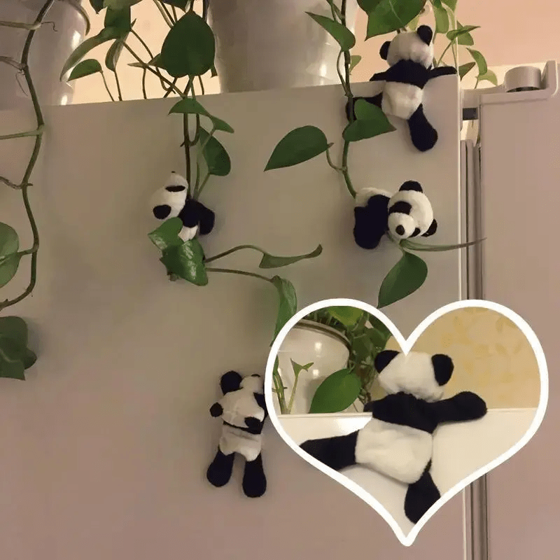 Pegatinas de Panda de Peluche - Encantadoras Decoraciones de Panda en Tela Blanco y Negro para Enredaderas, Paredes y Regalos, Sin Necesidad de Energía, Ideales para la Decoración del Hogar o Fiestas