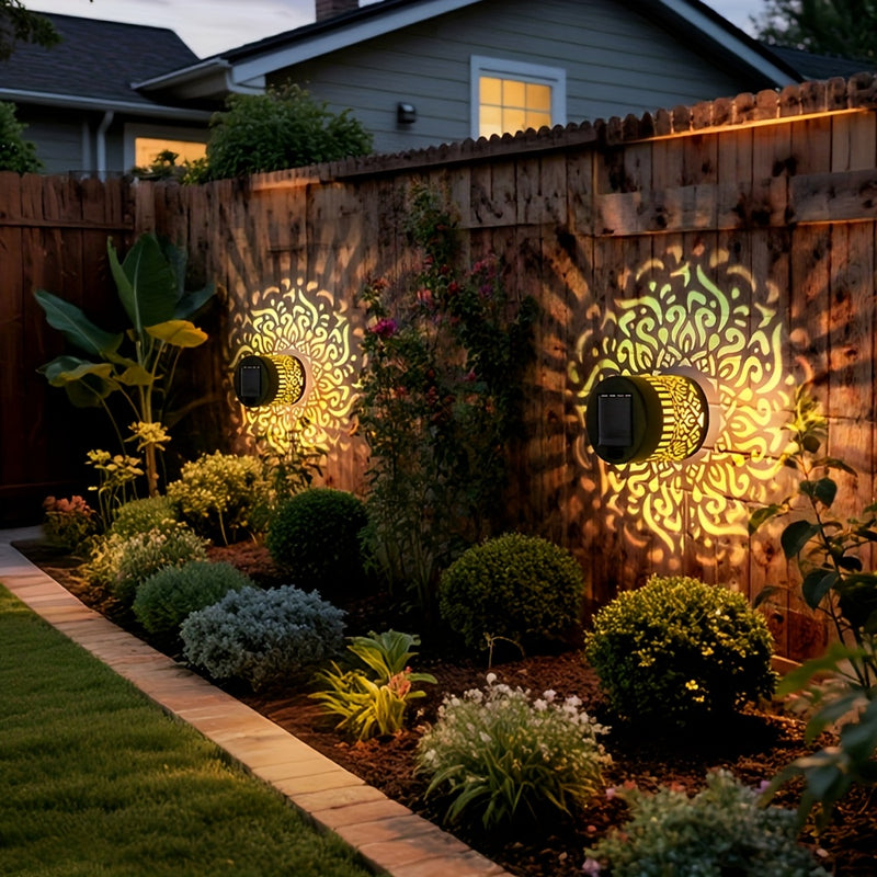 1/2 piezas de luz solar exterior para pared, lámpara LED amarillo cálido, luz de valla de metal con tema solar, adecuada para jardín, patio, balcón, villa, puerta, iluminación de paisaje eficiente en energía