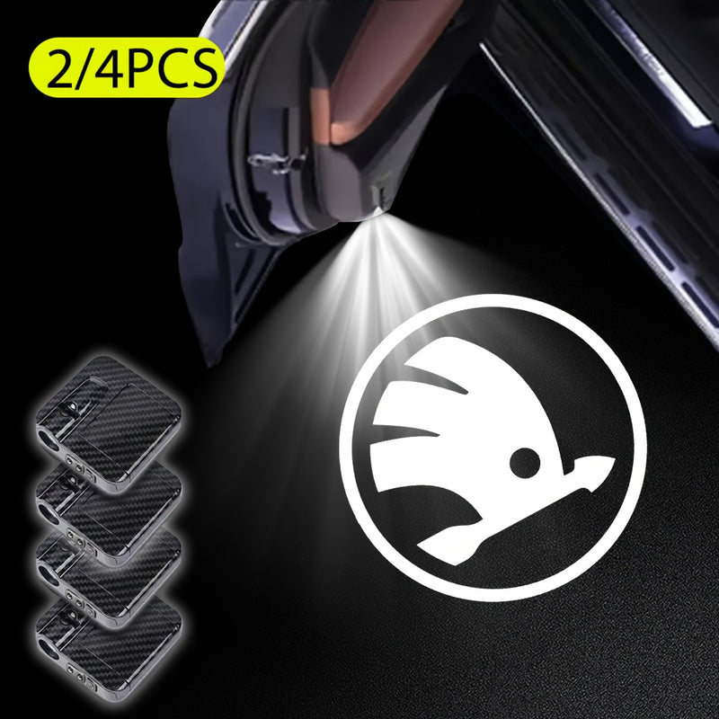 2/4pcs Luces LED de Bienvenida para Coche con Activación por Puerta - Sensores de Apertura Automática, Compatible con SKODA y la Mayoría de Vehículos, Sin Pilas Necesarias - Regalo Ideal para Cumpleaños, San Valentín, Día de la Madre/Padre, Halloween - D