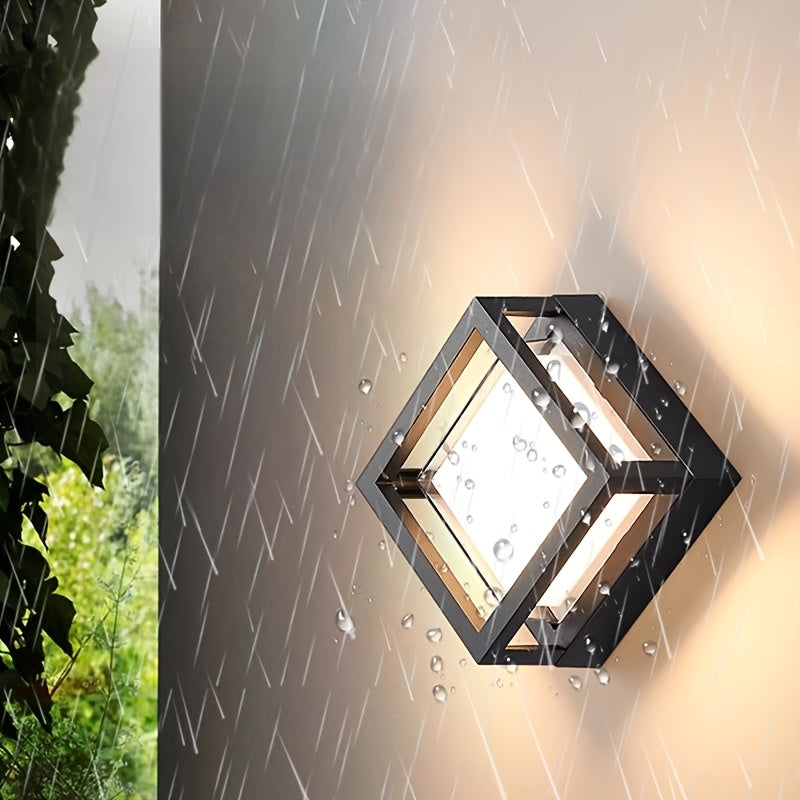 Lámpara de pared LED de grado industrial - Iluminación cálida IP44 para patios, balcones y escaleras al aire libre, diseño con marco negro y control de botón, voltaje de funcionamiento de 85V-265V, brillo de más de 3000 lumenes, lámpara de pared para int