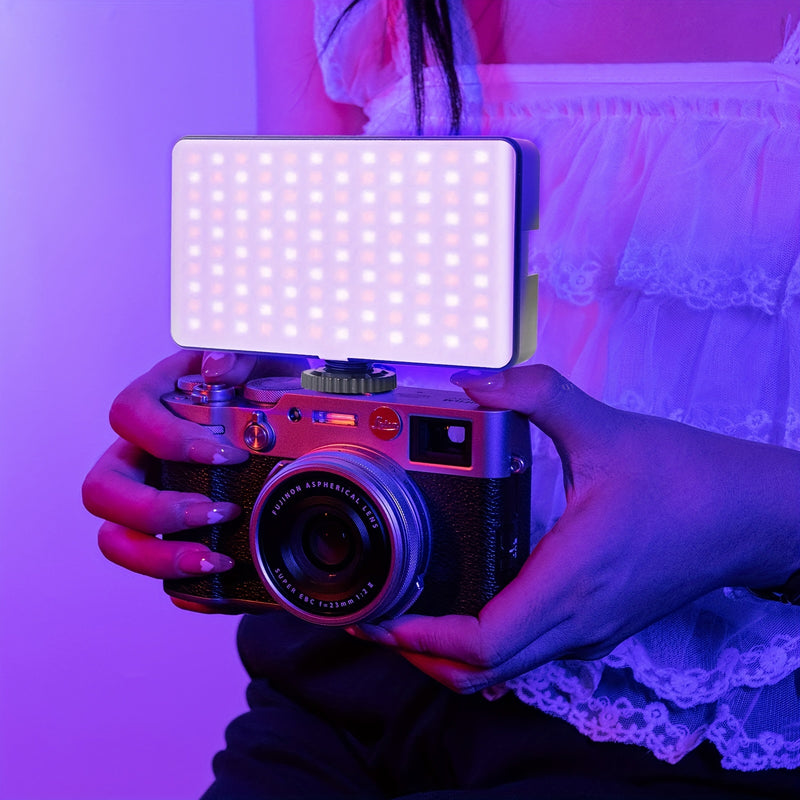 Luz de Video LED RGB ZOMEI WL-R2 - Portátil, Recargable, Panel de Luz para Cámara con Color Completo de 0-360°, CRI 95+, Temperatura Ajustable (2500-9000K), Brillo Regulable para Vlogging, Fotografía y Transmisión en Vivo