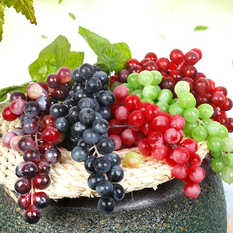 Paquete de Uvas Simuladas, 4 Manojos de Adornos Artificiales para Fotografía Frutas Falsas Realistas Adecuados para Hogar y Centro Comercial Multicolor