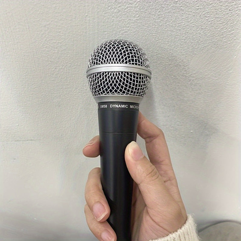 Micrófono Dinámico Profesional SM58 - Micrófono con Cable en Forma de Corazón con Conector de 6.35mm, Alimentado por DC, Adecuado para Canto en Escenario, Transmisión, Reuniones de Video, Juegos y Karaoke - Audio de Alta Calidad, Construcción Duradera, R