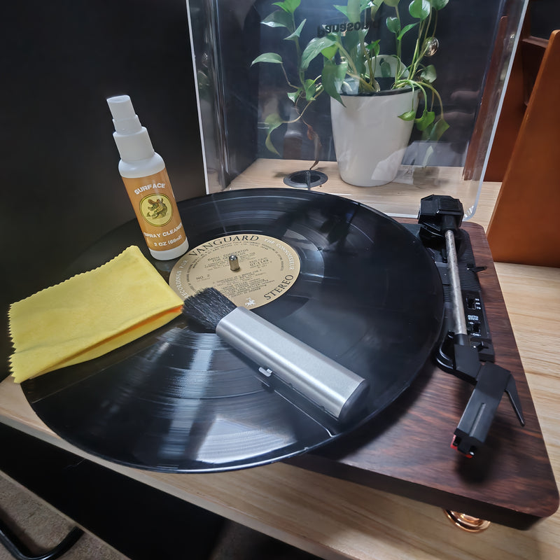 Kit de limpieza de discos de vinilo con cepillo ajustable y retraíble y paño de limpieza, limpiador activo de 60 ml, no deja marcas en los discos.