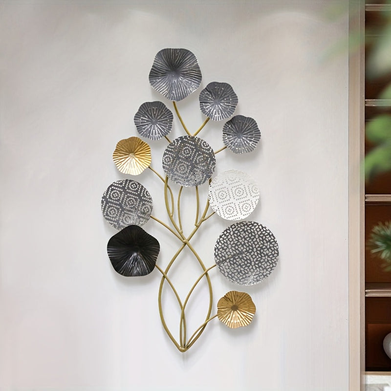 1 Pieza de Arte Metálico Grande para Pared - Diseño Floral 3D Apilado con Hojas en , Blanco y Dorado Gris, Colgante Vertical para Sala, Dormitorio o Comedor, Decoración Bohemia Moderna, Adorno para Habitaciones