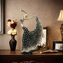 Estatuilla de bailarina de pavo real elegante de resina, escultura coleccionable abstracta moderna, decoración versátil para interiores y exteriores, acento artístico para el hogar, regalo ideal para parejas, no necesita electricidad.
