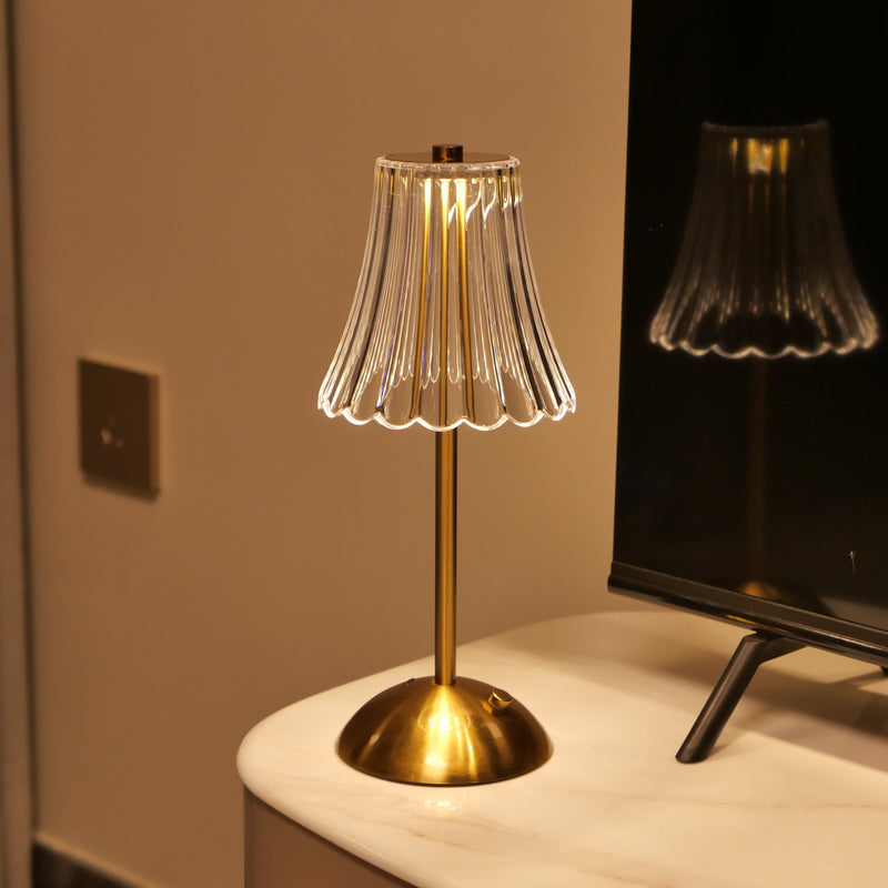 1pc Lámpara de Mesa Metálica Elegante con Control Táctil y Batería Recargable USB - Iluminación Ambiental Ajustable, Acabado en Latón Pulido para Sala de Estar, Dormitorio, Estudio, Comedor y Bar, Lámpara de Mesa Recargable