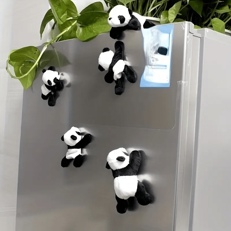 Pegatinas de Panda de Peluche - Encantadoras Decoraciones de Panda en Tela Blanco y Negro para Enredaderas, Paredes y Regalos, Sin Necesidad de Energía, Ideales para la Decoración del Hogar o Fiestas