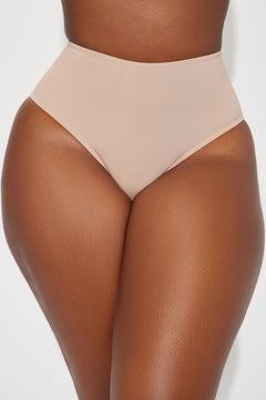 Panty de cadera de microfibra de altura media Nova - Mocha