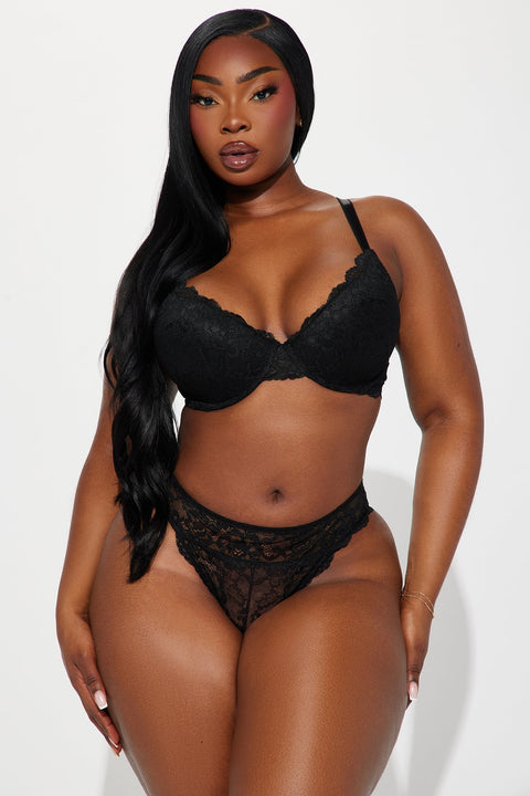 Tanga de encaje Nova - Negro