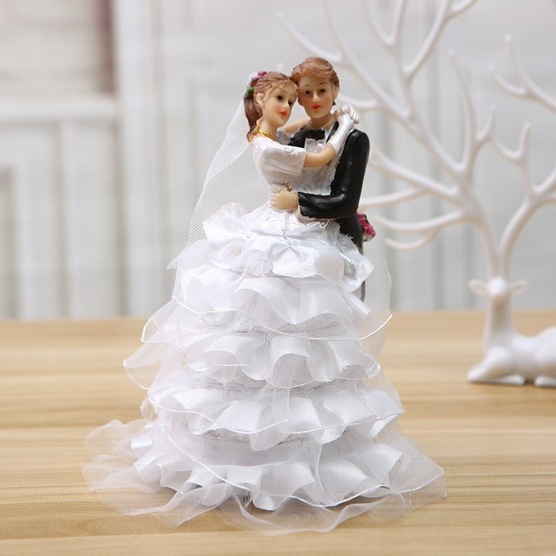Figuras de novio y novia, artesanía de resina, decoraciones de boda clásicas, adornos de boda románticos, estatuas de miniatura de novio y novia, regalo de pareja, "No contacto con alimentos"