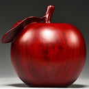 Estatuilla de manzana tallada en madera de sándalo rojo, objeto de colección para decoración del hogar, uso en interiores, no necesita electricidad, decoración versátil para habitaciones, regalo ideal para el estreno de una casa.