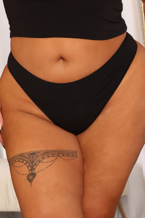 Tanga de algodón ajustada perfecta - Negro