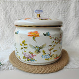 1pc Recipiente de Almacenamiento Metálico con Diseño Floral y Tapa de Vidrio - Organizador Hermético para Cocina Seguro para Alimentos, Especias, Productos Secos - Contenedor Decorativo para Despensa