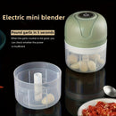 Mini triturador eléctrico portátil, cuchillas de acero inoxidable recargables por USB, capacidad grande de 250 ml, diseño de separación húmeda y seca, perfecto para machacar ajo, carne picada, pimientos, frutas y verduras, ayudante esencial de cocina.