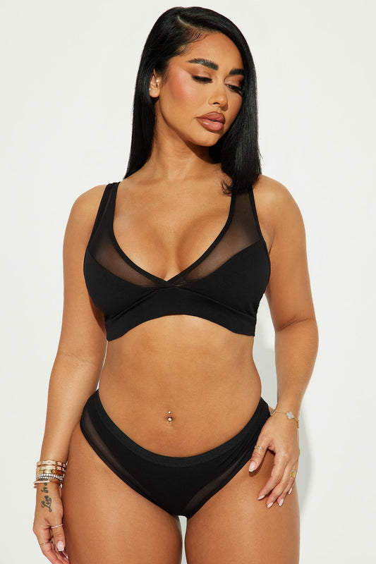 Panty de bikini de malla con sensación de fin de semana - negro.