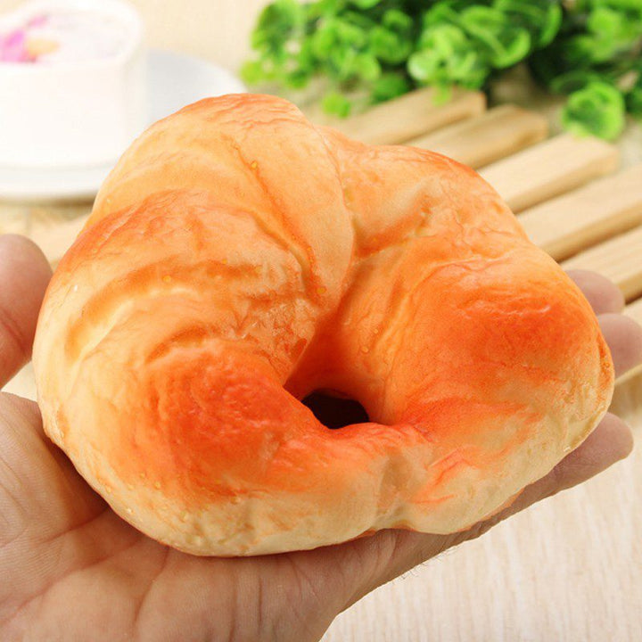 Squishy Juguete Anti Estrés Con Aroma Squishies Espichable Diseño Croissant SJA01-JJS