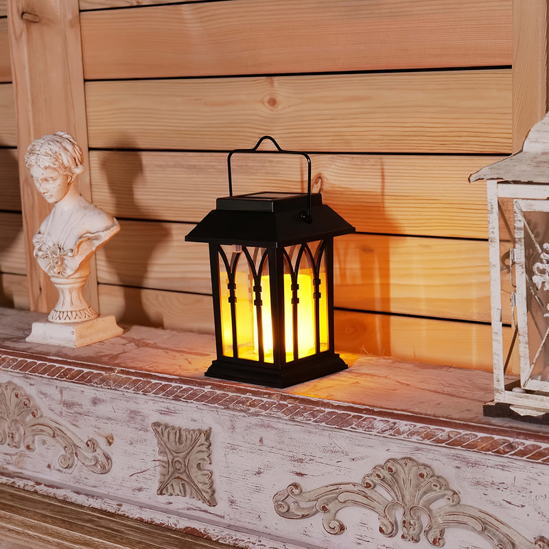 Linternas colgantes con energía solar para exteriores, paquete de 2 luces de velas parpadeantes de plástico, iluminación decorativa impermeable para porche, mesa de patio, panel solar no extraíble, batería de níquel de 400 mAh