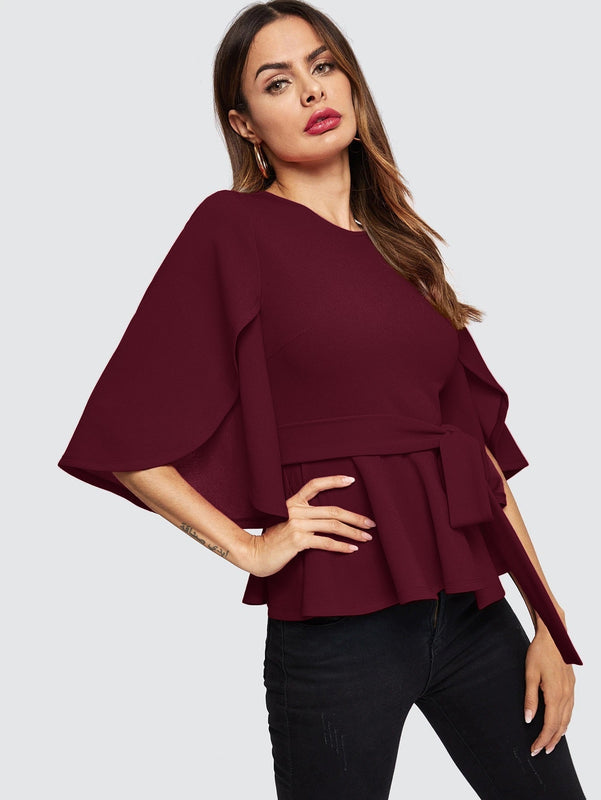 Clasi Top peplum con cinturon de manga con abertura