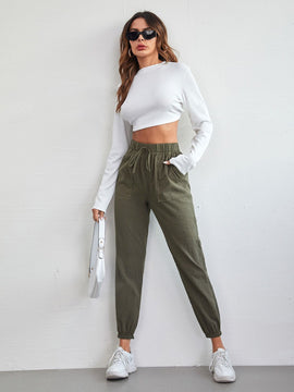 EZwear Pantalones con bolsillo con parche con nudo delantero