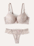 Set de lenceria con corazon con encaje con aro