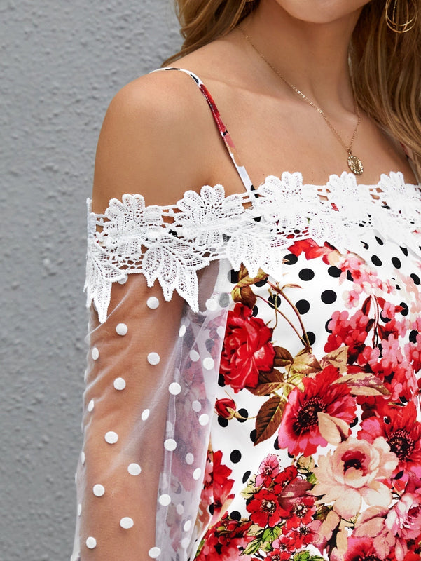 Clasi Blusa Con Estampado Floral Y Hombros Descubiertos Con Lunares Y Guipur En Contraste