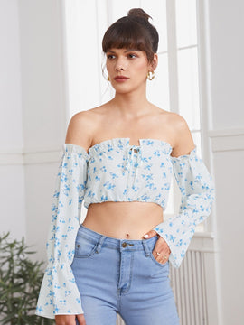 VCAY Top corto de hombros descubiertos con estampado floral de manga con volante con cordon delantero