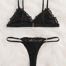 Set de lenceria floral de malla